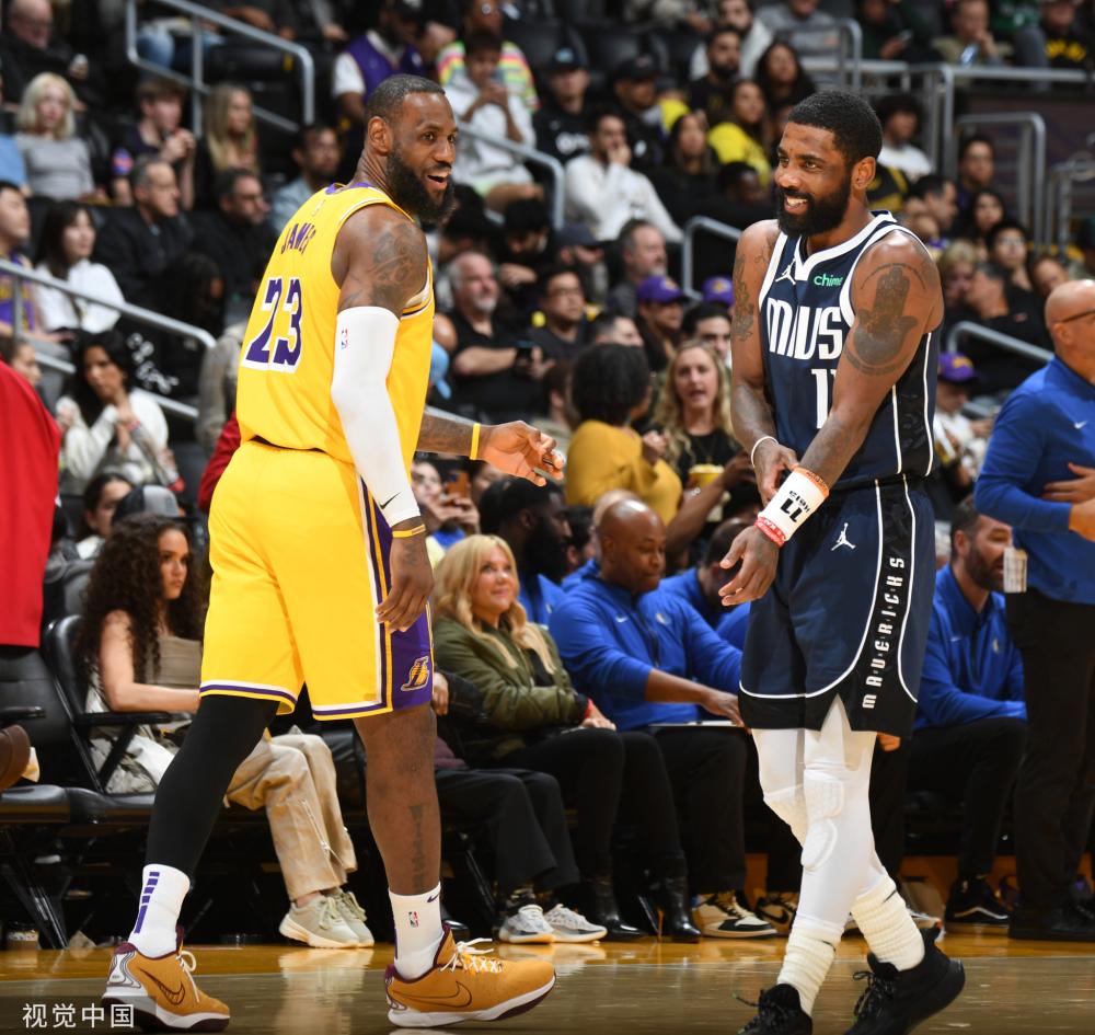 表现有目共 表现有目共